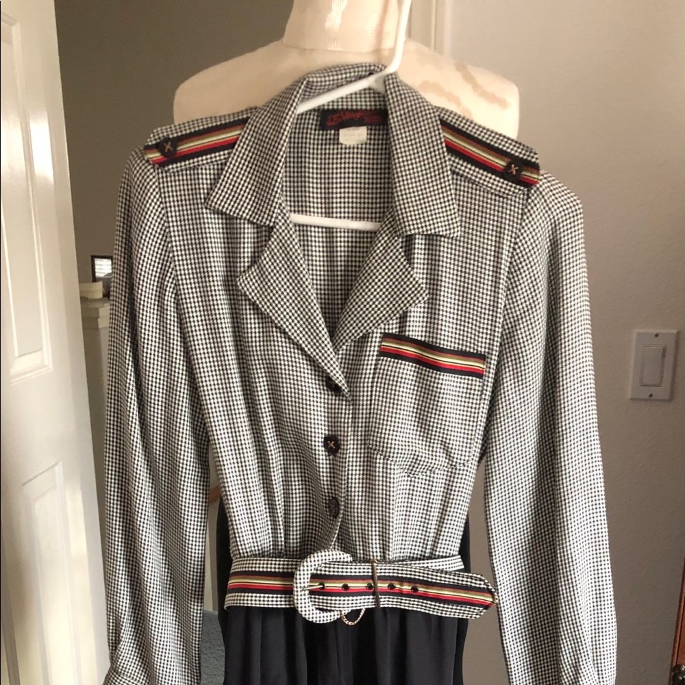 Jumpsuit- size 4 Petite